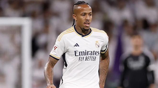 他球员的支 他球员的支