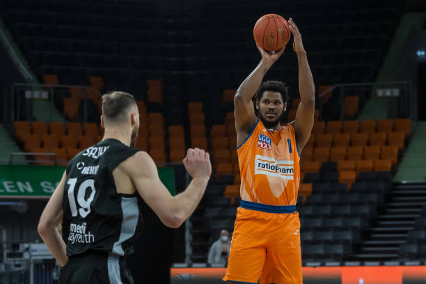 国足未来的 国足未来的